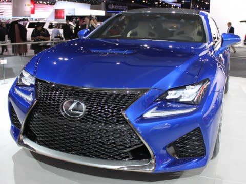 2015 RC F performance coupe detroit auto show 2014