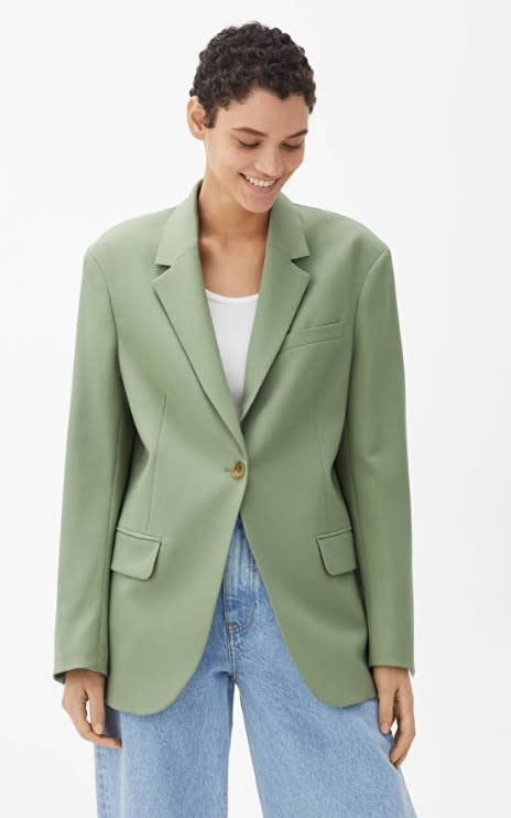 best blazers for busts