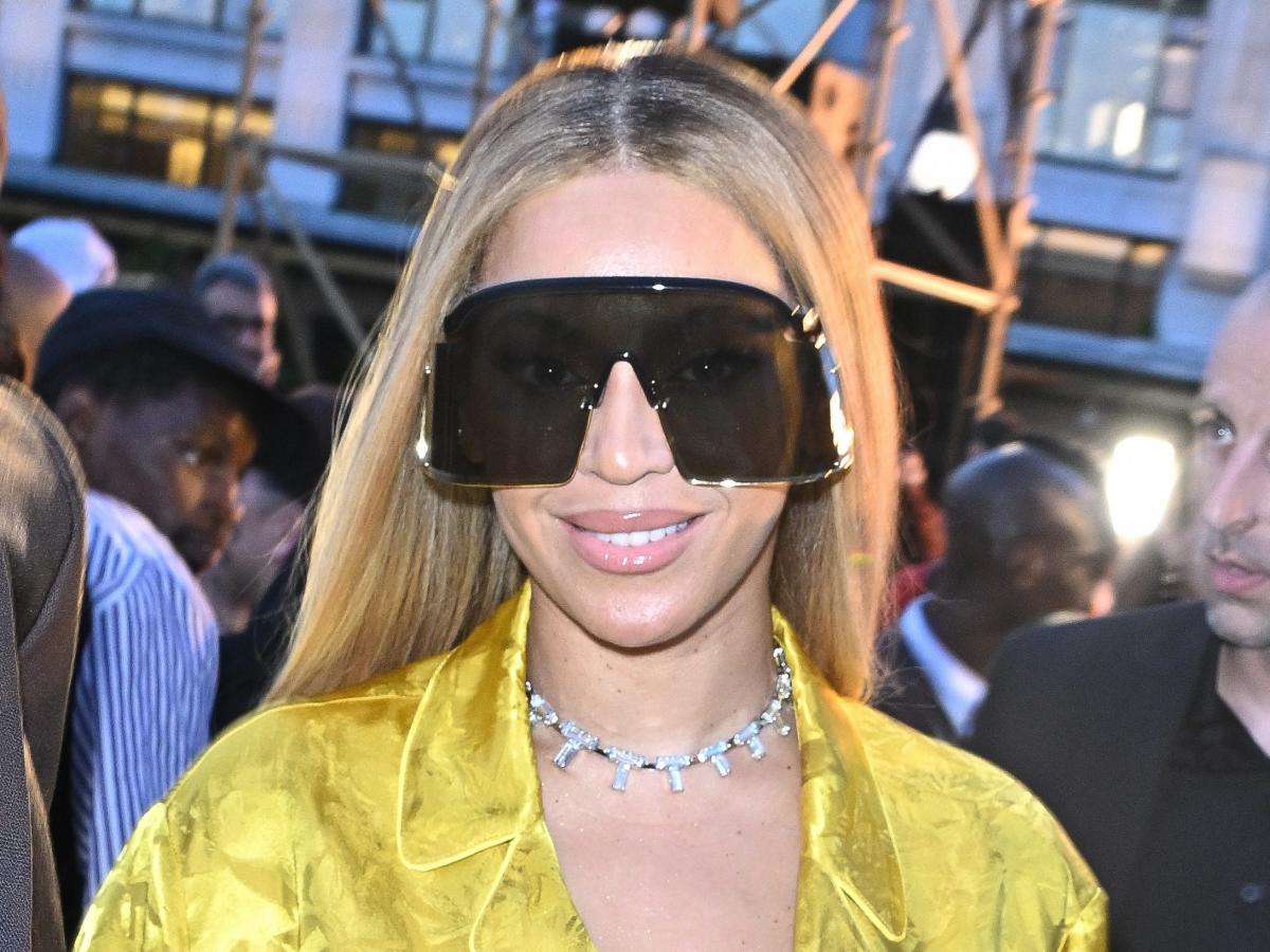 Kim Kardashian Flat Oversized Sunglasses Women Fashion Square Big Frame New  2023