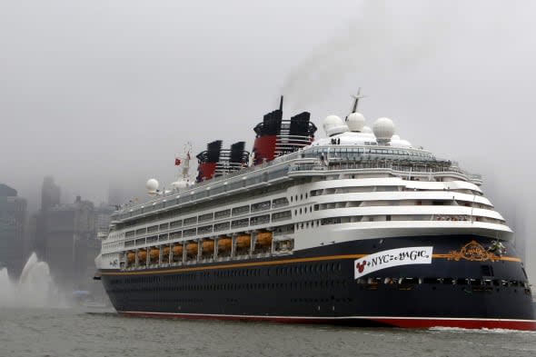 4-month-old baby kicked off Disney cruise ship