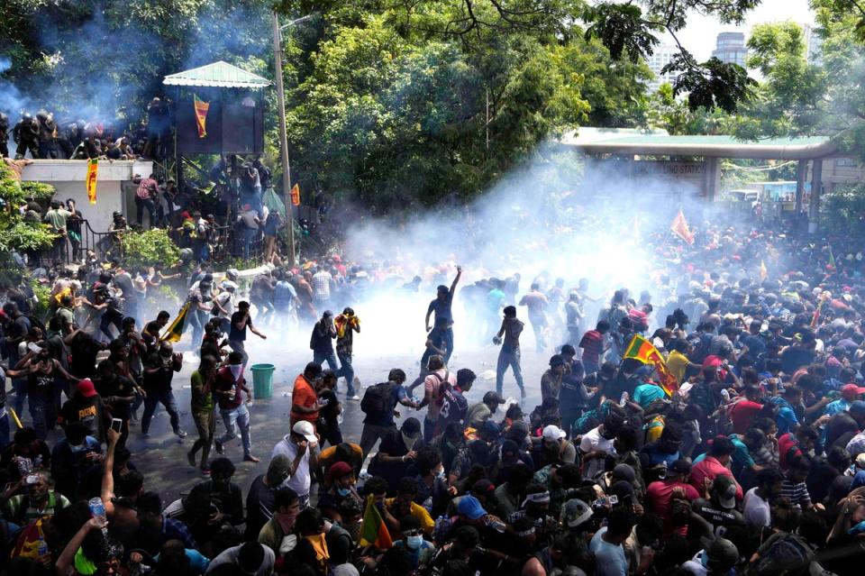 Police use tear gas to disperse protestors in Colombo, Sri Lanka (AP)