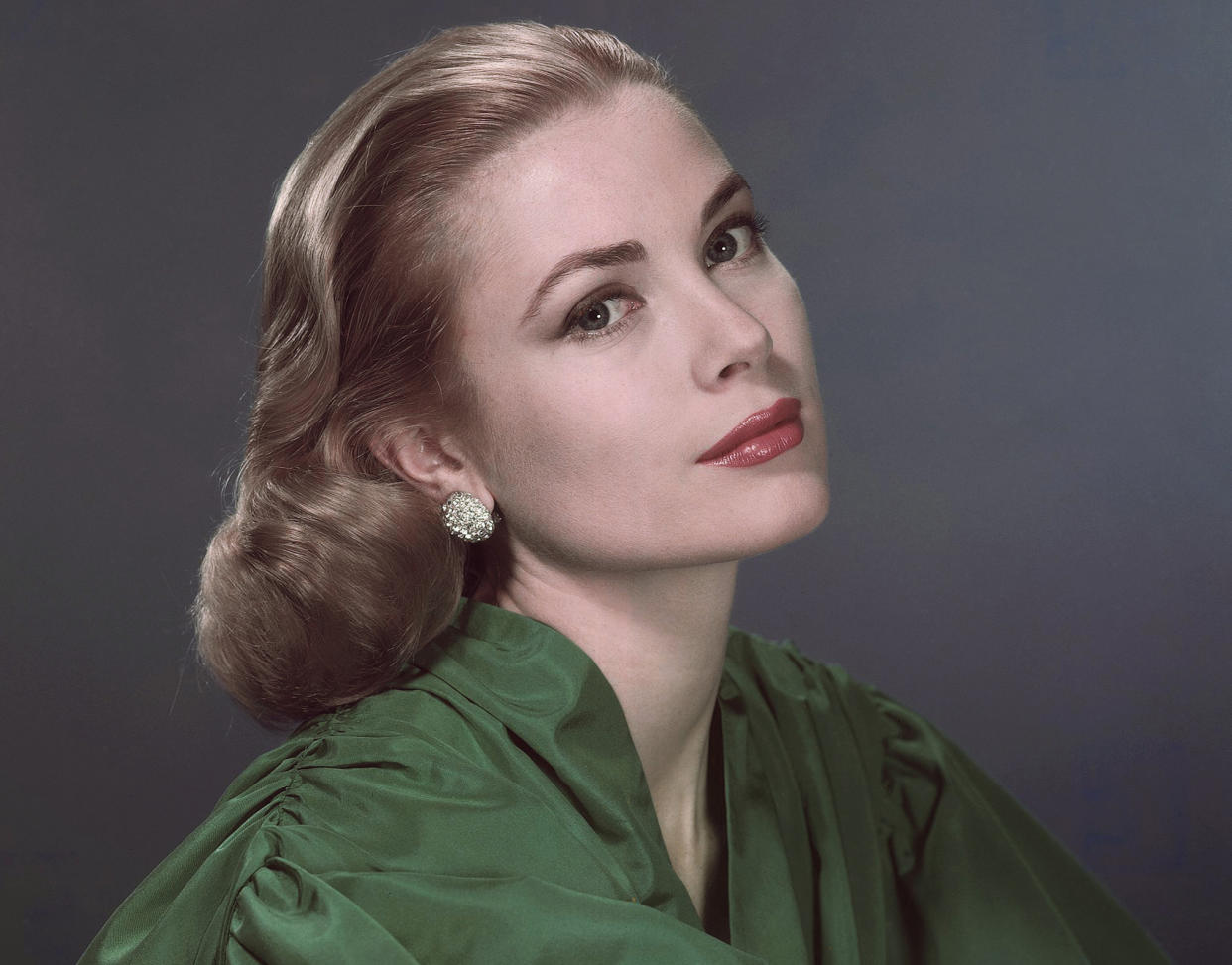 Grace Kelly starb vor 35 Jahren bei einem Autounfall, lernte ihre Enkelin (heute 19) nie kennen. (Bild: AP Photo, File)