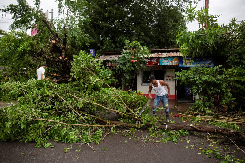 Hurricane Julia aftermath in La Cruz