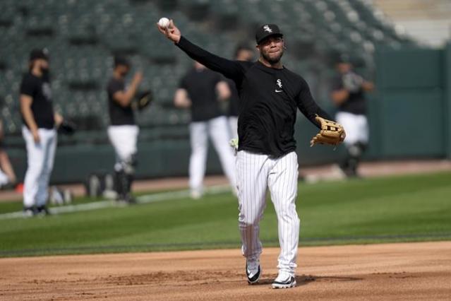 White Sox rally to win Pedro Grifol's first game as manager