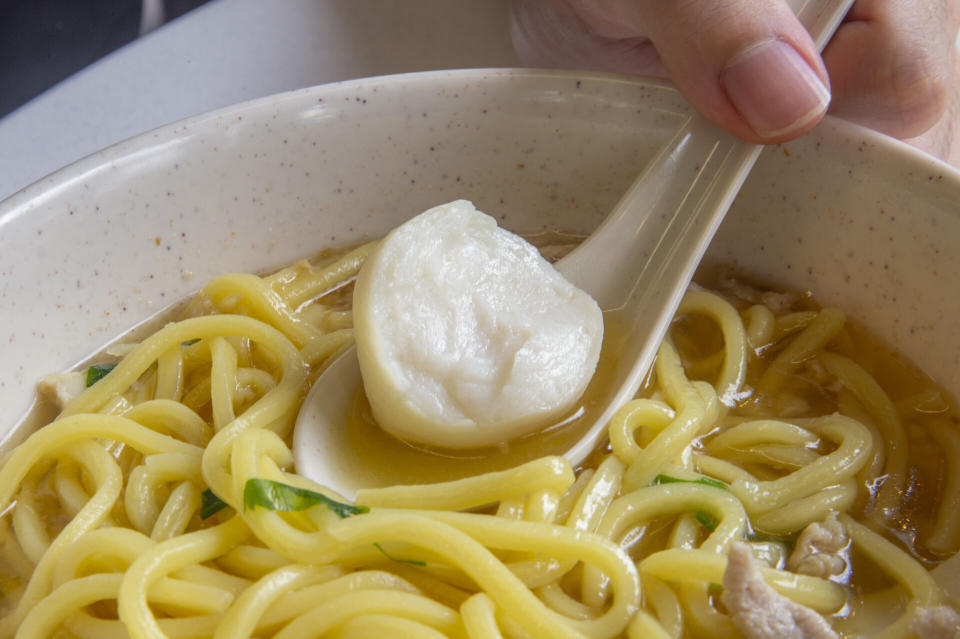 Da Muzhi Minced Meat Noodle - Fishball zoom