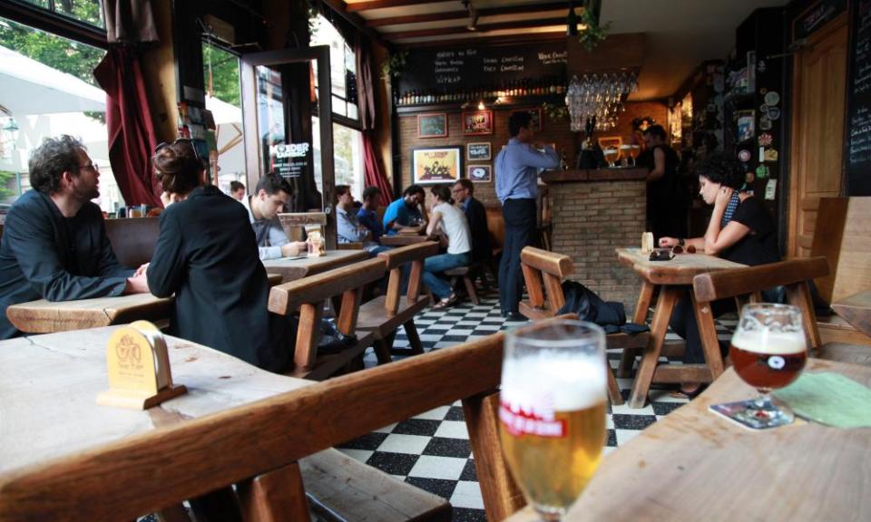 Glasses of beer in the famous bar Chez Moeder Lambic