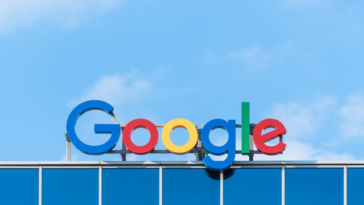 Google company sign