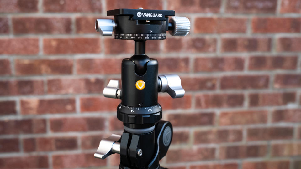 Vanguard VEO 3T+ 234CB travel tripod  ball head