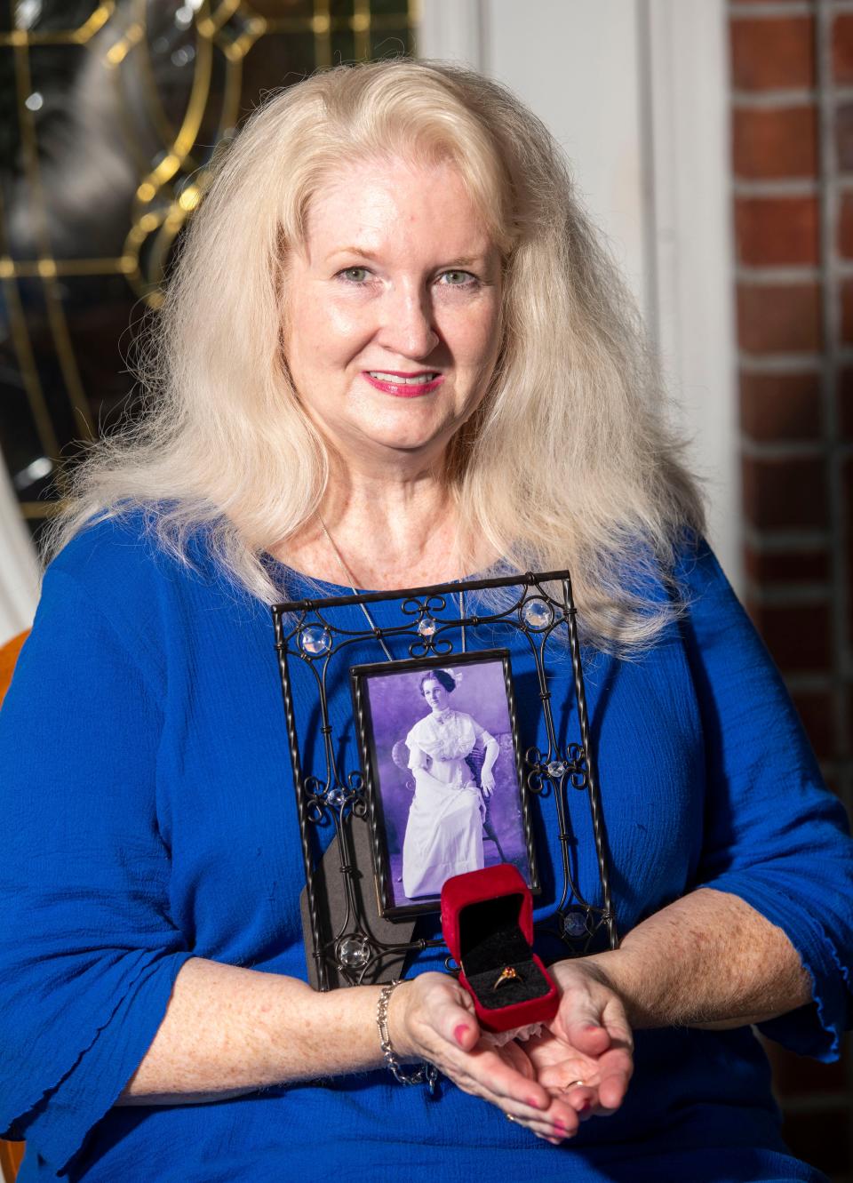 Nina Winkler with an engagement  ring and photo of her great, great grandmother, Mabel Darling Mott from 1913. Nina did some research and discovered the maker of the ring died on the Titanic.