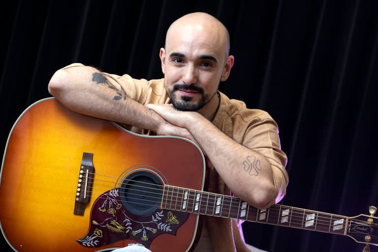 Abel Pintos, a pocos días de sus conciertos en Vélez


