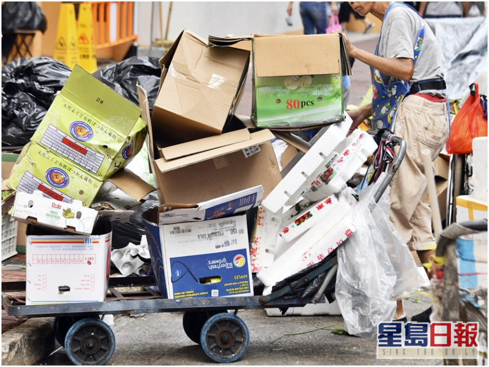 羅致光指出港府基本上沒有一條「扶貧線」。資料圖片