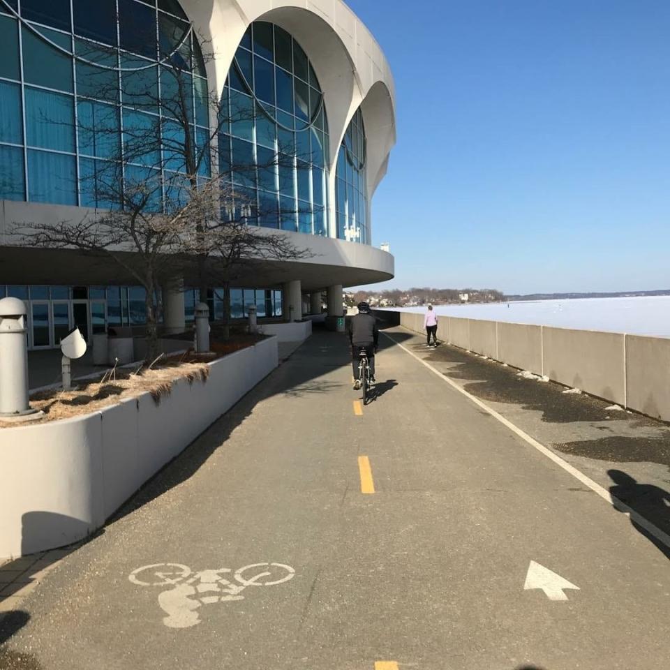 Fall is the best time to ride a bike in Madison. But it's good for cycling even in the early spring, when this picture was taken.