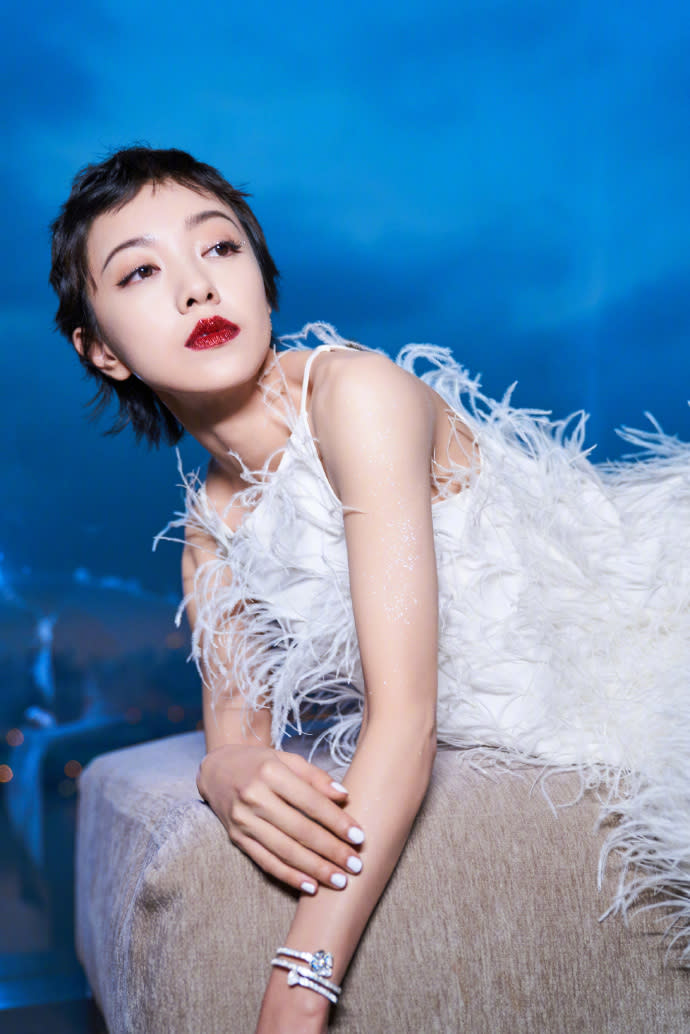郭采潔近期參加時尚雜誌《GQ》在上海所舉辦的年度人物盛典。（圖／翻攝自郭采潔 微博）
