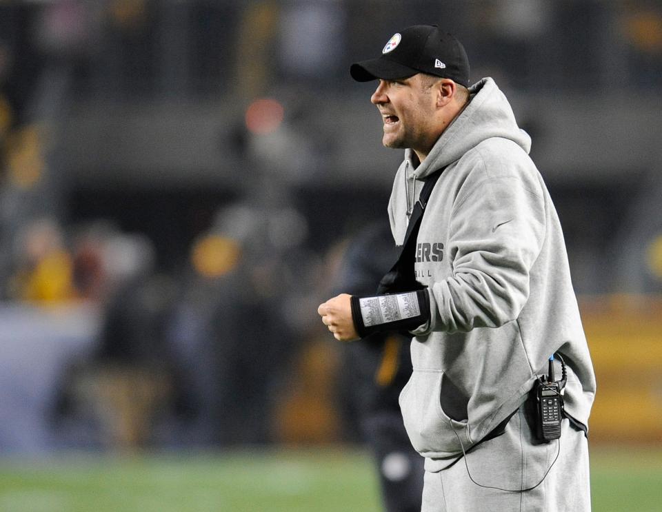 QB Ben Roethlisberger, Pittsburgh Steelers – Pittsburgh's offense has fallen apart without Roethlisberger, who was well on his way to MVP consideration with his 17 touchdown passes to four interceptions. There's still enough time for him to climb back in the race. (Photo by Joe Sargent/Getty Images)