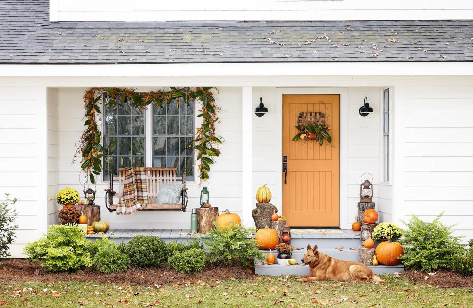 9) Create a Festive Entryway