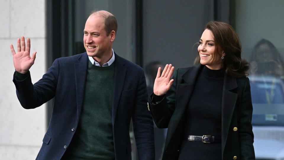 Prince William and Kate Middleton waving