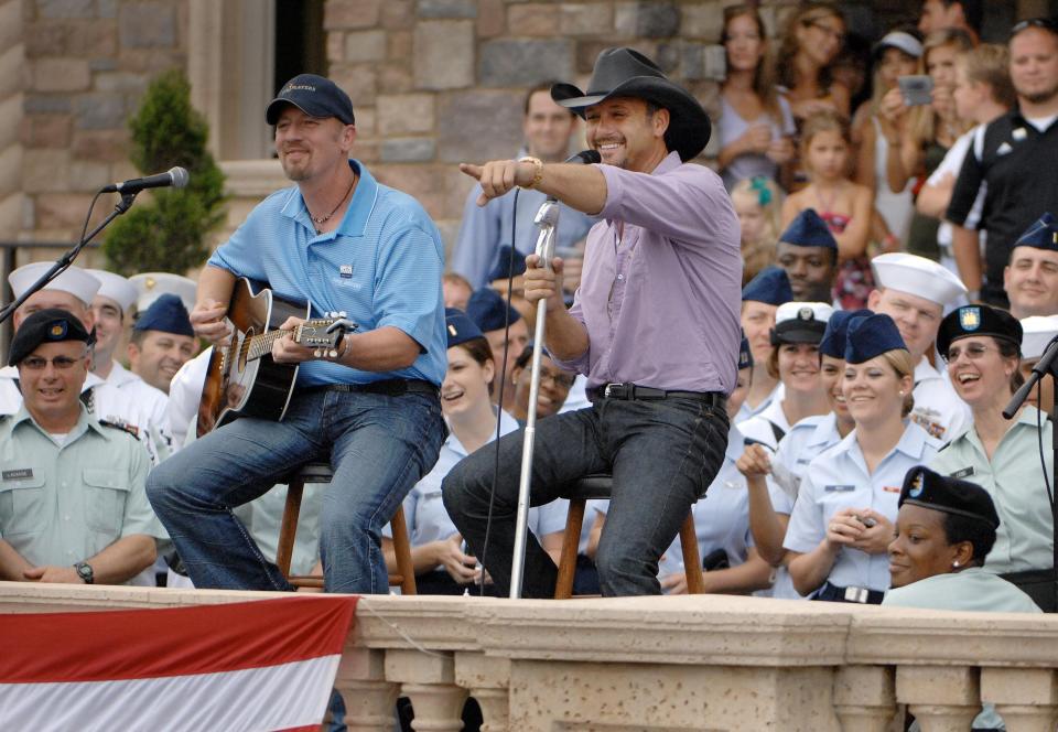 Tim McGraw returned to Jacksonville in 2010 to play a Players Championship Military Appreciation Day show.