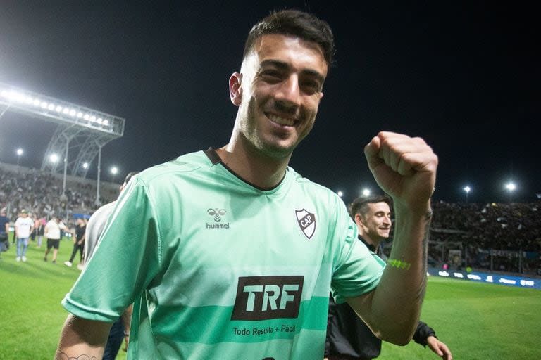 Ramiro Macagno fue el gran héroe de Platense en las semifinales frente a Godoy Cruz