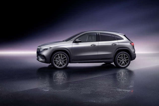 Mercedes-Benz Unveils the EQA Electric Crossover With a 300-Mile Range –  Robb Report