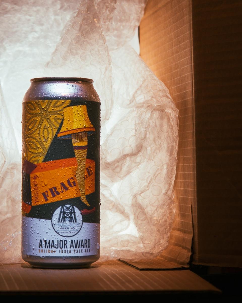 A Major Award at Mile Wide Beer Co. in Louisville is a “Midwestern" IPA perfect for a cold winter's night. Brewed exclusively with Chinook hops, it is full of piney, resiny goodness that recalls a simpler time.