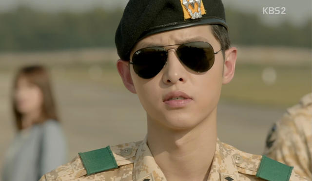 Descendants of the Sun” Reveals Beautiful New Pictures of the Song-Song  Couple