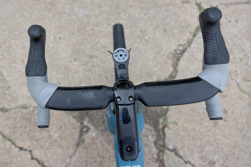 Alexey Vermeulen's cockpit on his Enve bike at Unbound