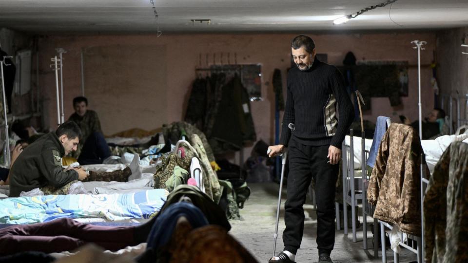 PHOTO: Ukrainian servicemen who sustained concussions or minor injuries are recovering in a field hospital near a frontline in the Donetsk region on December 3, 2023, amid the Russian invasion of Ukraine. (Genya Savilov/AFP via Getty Images)