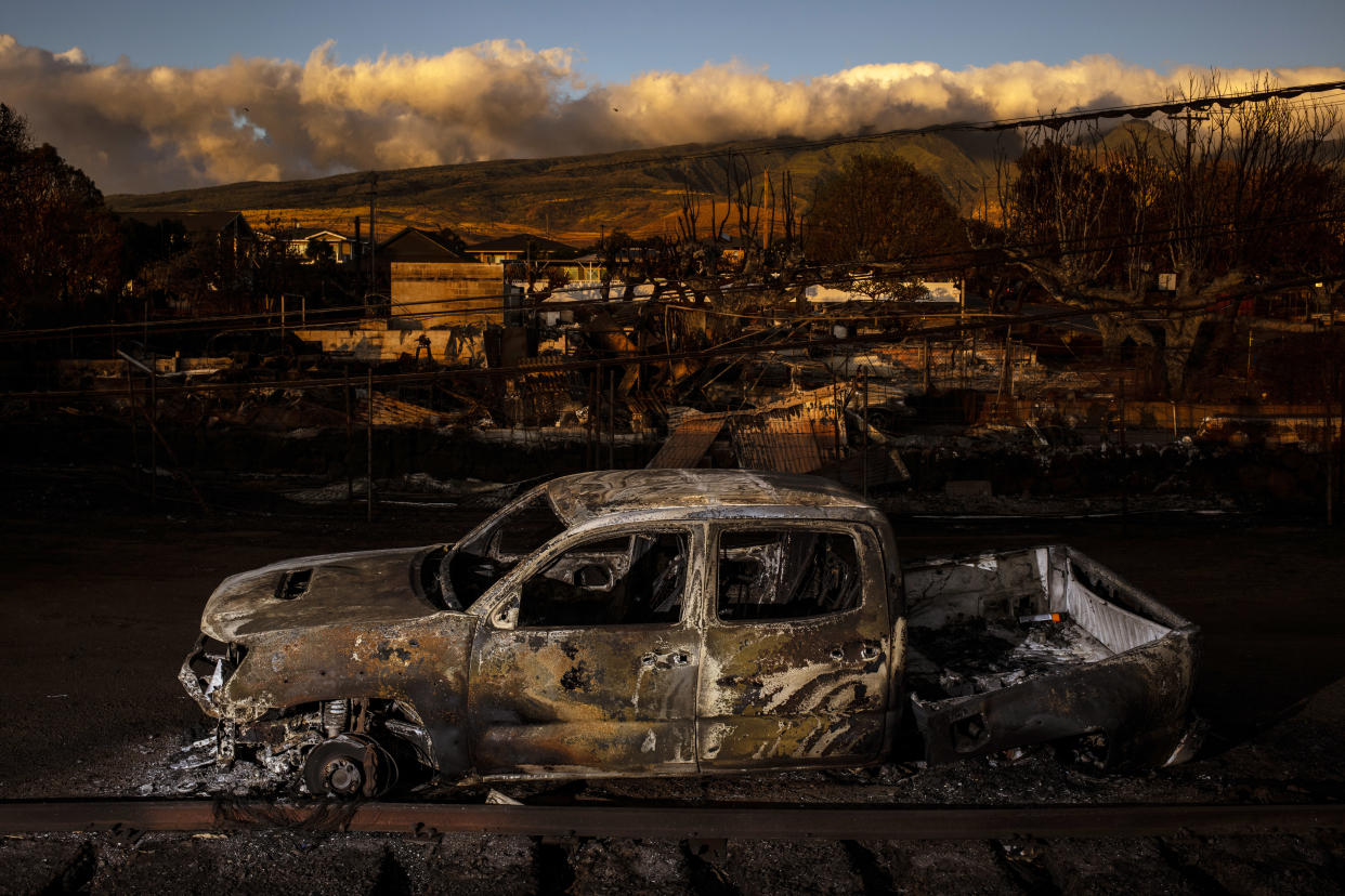 La ciudad de Lahaina, en Maui, donde murieron al menos 115 personas en un incendio que destruyó gran parte de la comunidad. (Max Whittaker/The New York Times).