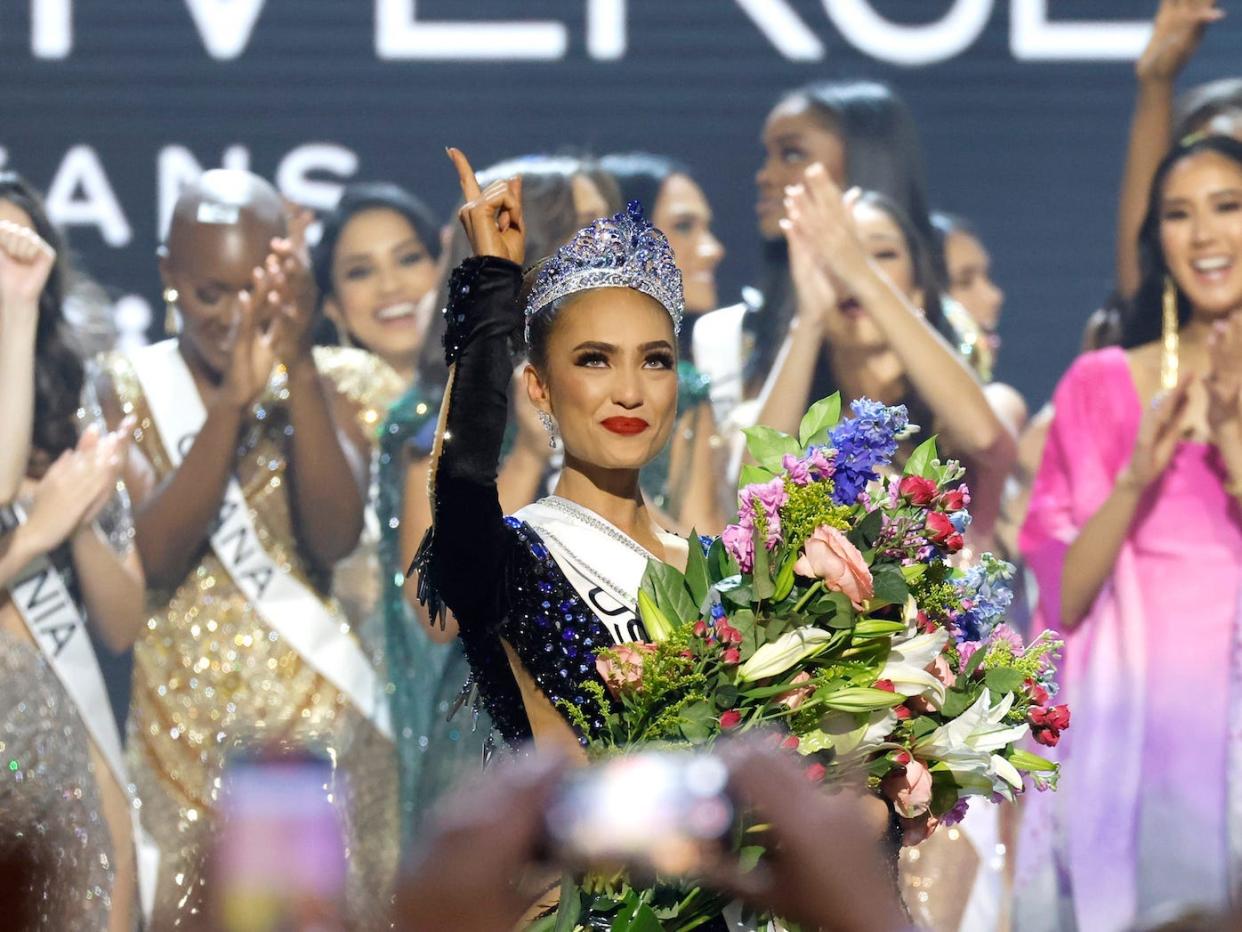 Miss Universe R'Bonney Gabriel points after being crowned Miss Universe on January 14, 2023.