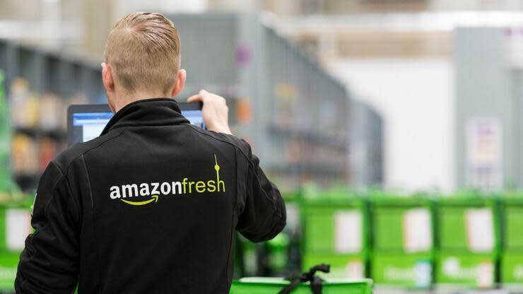 Seit der Coronakrise nehemn immer mehr Kunden die verschiedenen Dienstleistungen von Amazon in Anspruch - doch die Kosten des Onlinehändlers steigen ebenfalls. Foto: dpa