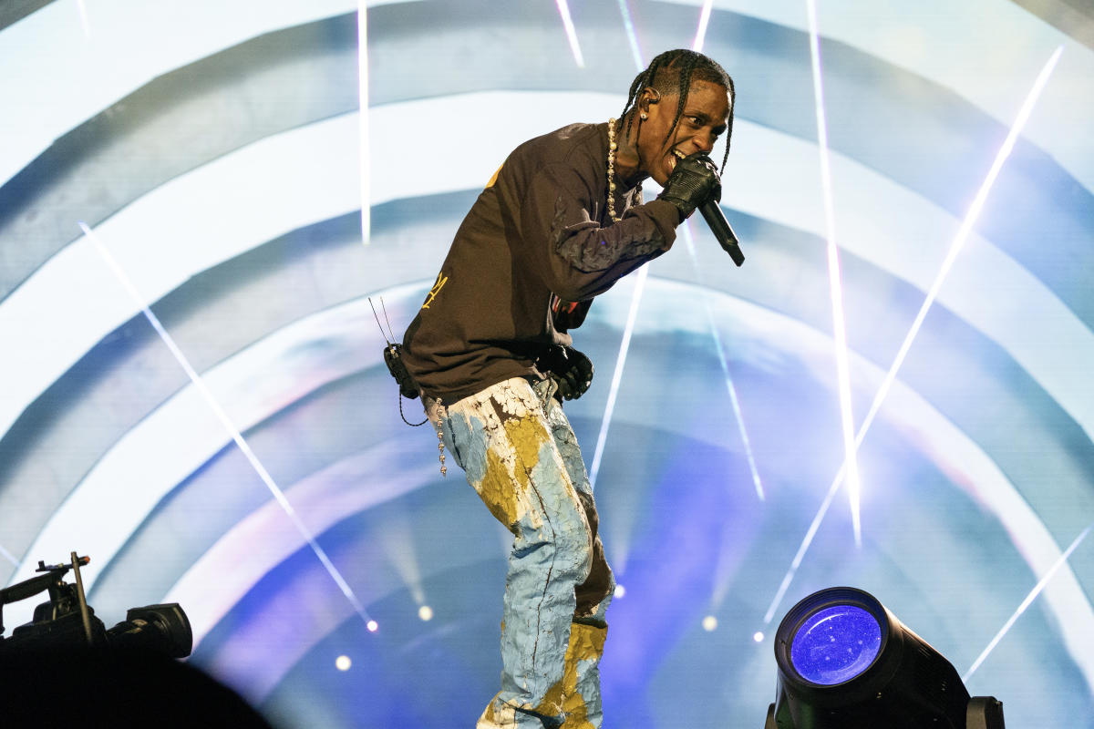 8 Dead, Many Injured At US Rapper Travis Scott's Astroworld Music Festival  Amid Crowd Surge