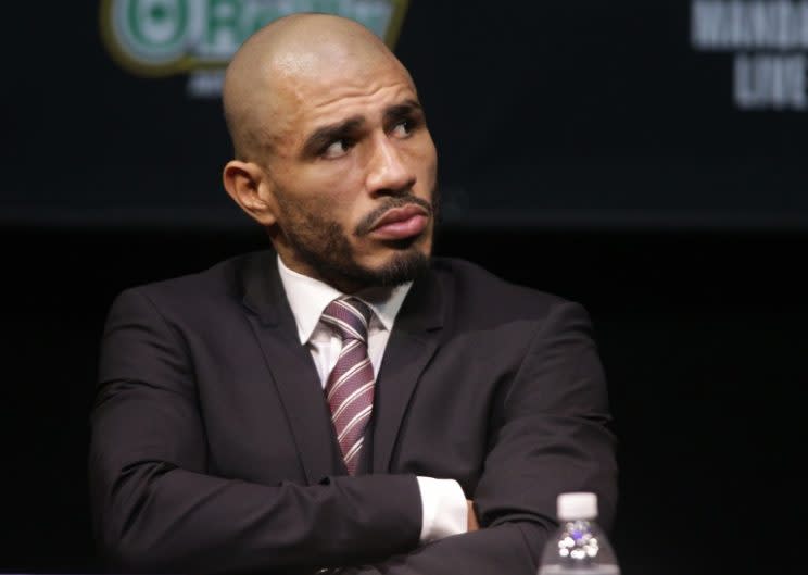 El boricua Miguel Cotto enfrentará al japonés Yoshihiro Kamegai por un título mundial en Carson, California, el mismo día que Floyd Mayweather Jr y Conor McGregor celebren su esperado encuentro en Las Vegas, Nevada. (Foto: AFP)