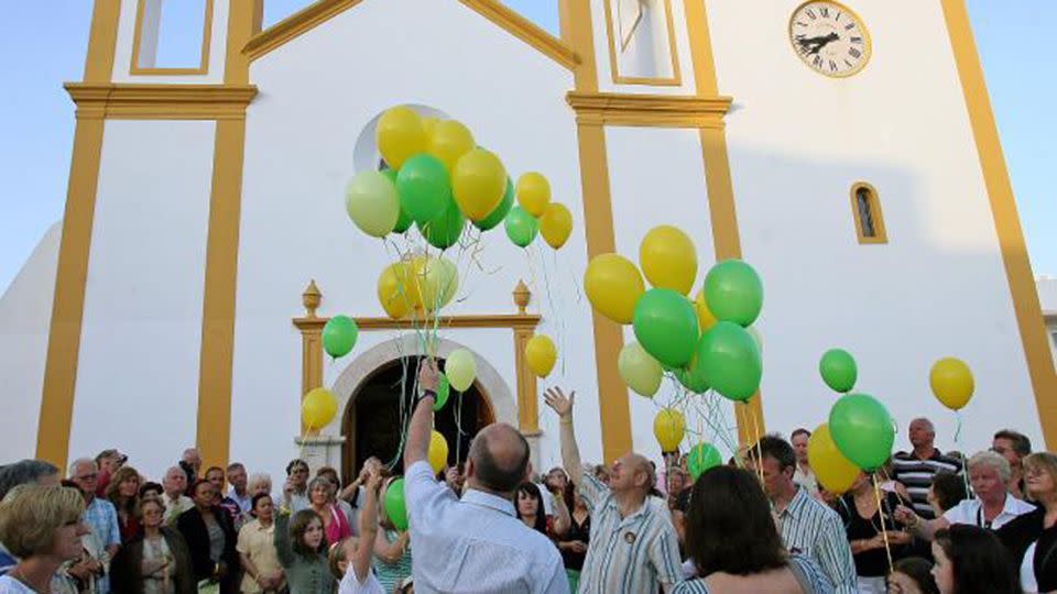 Maddie's relatives released balloons outside the Praia da Luz church prior to a mass in Madeleine's memory in 2008, one year after she disappeared. Photo: AFP