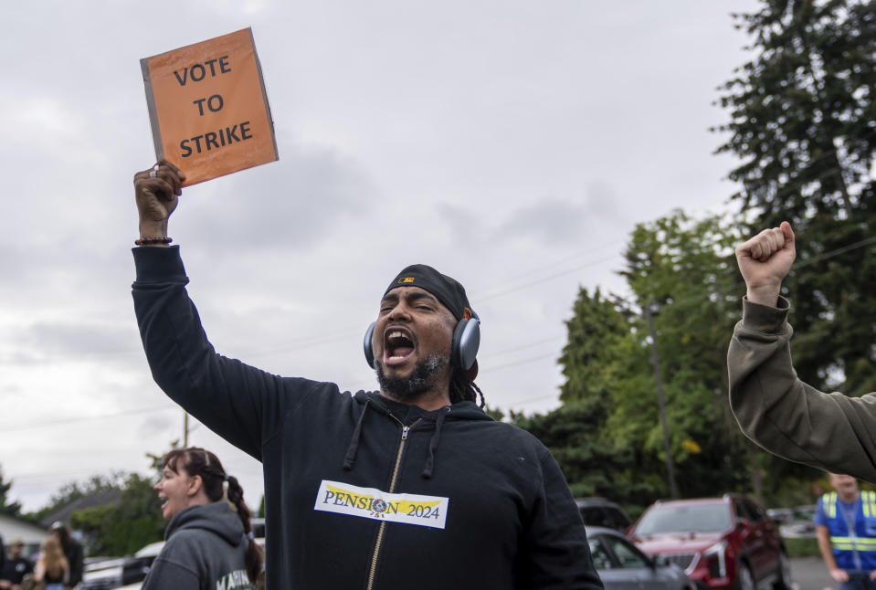 Boeing machinists vote to strike after rejecting pay increases of 25% over 4 years