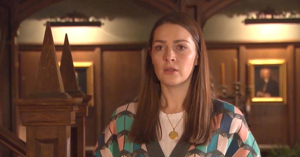 anna passey as sienna in hollyoaks