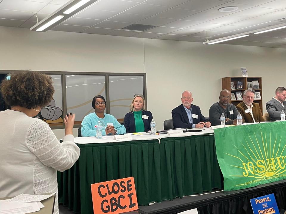 Four justice reform advocates and two elected officials take part in a community forum Thursday at the Mulva Library in De Pere to discuss closing Green Bay Correctional Institution. From left are Terressa Russell, Sara Williams, Allouez Village President Jim Rafter, Dant'e Cottingham, state Rep. Dave Steffen and Mark Rice.