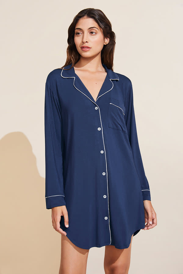 <p><a href="https://go.redirectingat.com?id=74968X1596630&url=https%3A%2F%2Feberjey.com%2Fproducts%2Fgisele-tencel-modal-sleepshirt-navy-ivory&sref=https%3A%2F%2Fwww.elledecor.com%2Fshopping%2Fg45838884%2Fbest-black-friday-home-deals-under-100-2023%2F" rel="nofollow noopener" target="_blank" data-ylk="slk:Shop Now;elm:context_link;itc:0;sec:content-canvas" class="link ">Shop Now</a></p><p>Gisele Sleep Shirt</p><p>eberjey.com</p><p>$118.00</p><span class="copyright">Eberjey</span>