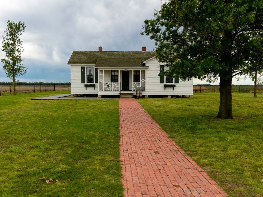 Johnny Cash's childhood home in Arkansas