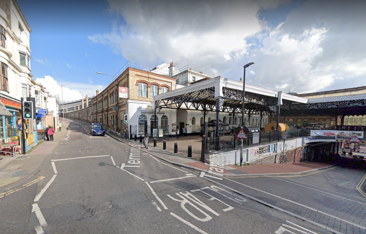 The man was claiming to have a bob outside Brighton Railway station. (Google Maps)