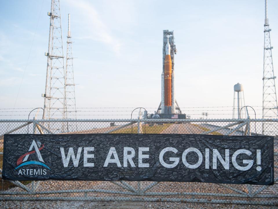 NASA’s Space Launch System (SLS) rocket with the Orion spacecraft aboard is seen atop a mobile launcher at Launch Pad 39B, Wednesday, Aug. 17, 2022, after being rolled out to the launch pad at NASA’s Kennedy Space Center in Florida.