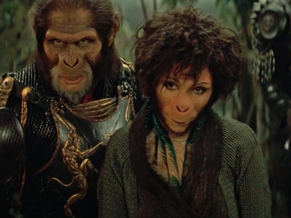 Tim Roth and Helena Bonham Carter in "Planet of the Apes" (2001).