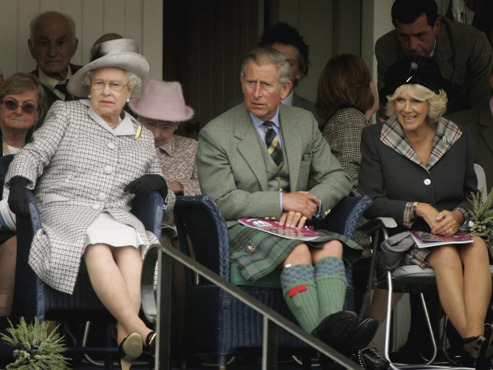 queen elizabeth prince charles camilla