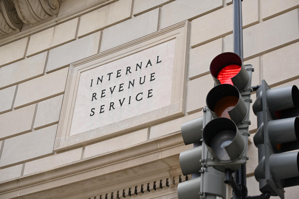 The Internal Revenue Service (IRS) building is seen in Washington, U.S. September 28, 2020. REUTERS/Erin Scott
