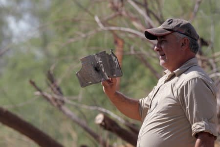 Mexican families dig for disappeared relatives