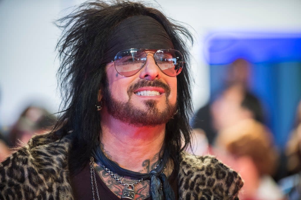 Books - Nikki Sixx (2017 Invision)