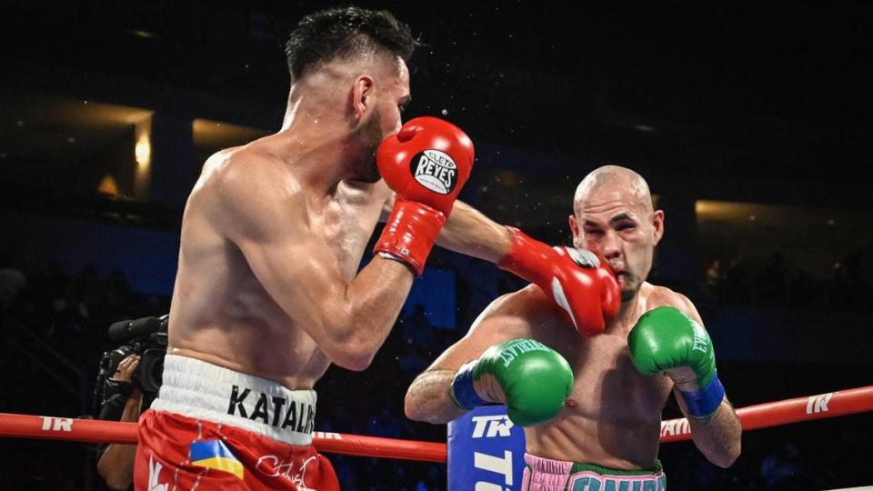 Jose Ramirez, left, lands a punch against Jose Pedraza during their junior welterweight fight at the Save Mart Center on Friday, March 4, 2022.