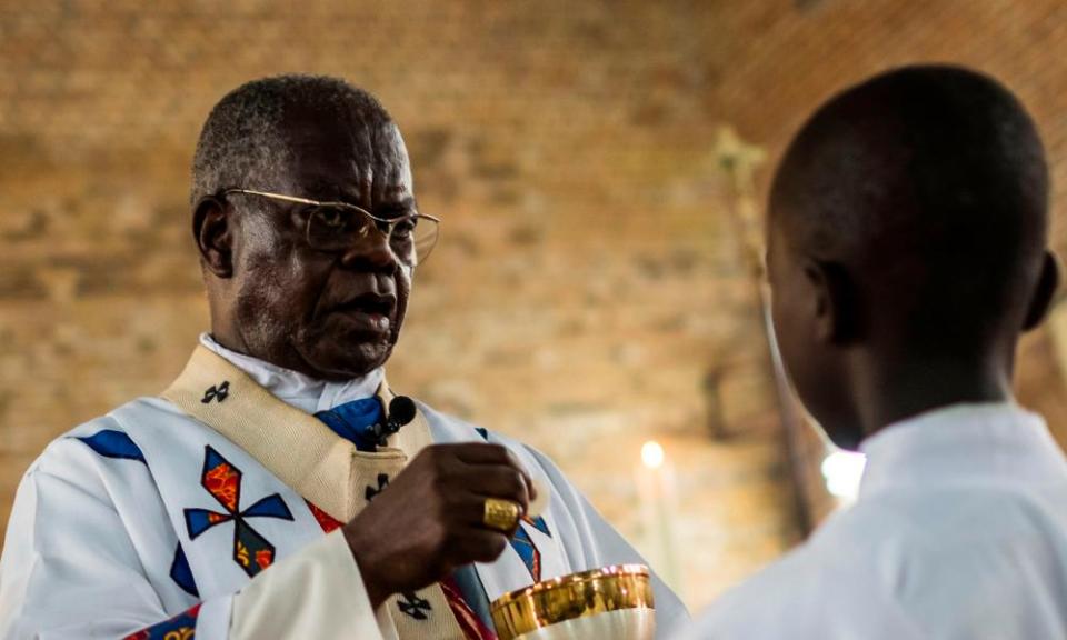 Cardinal Laurent Monsengwo Pasinya, archbishop of Kinshasa, is the de facto primate of the DRC.