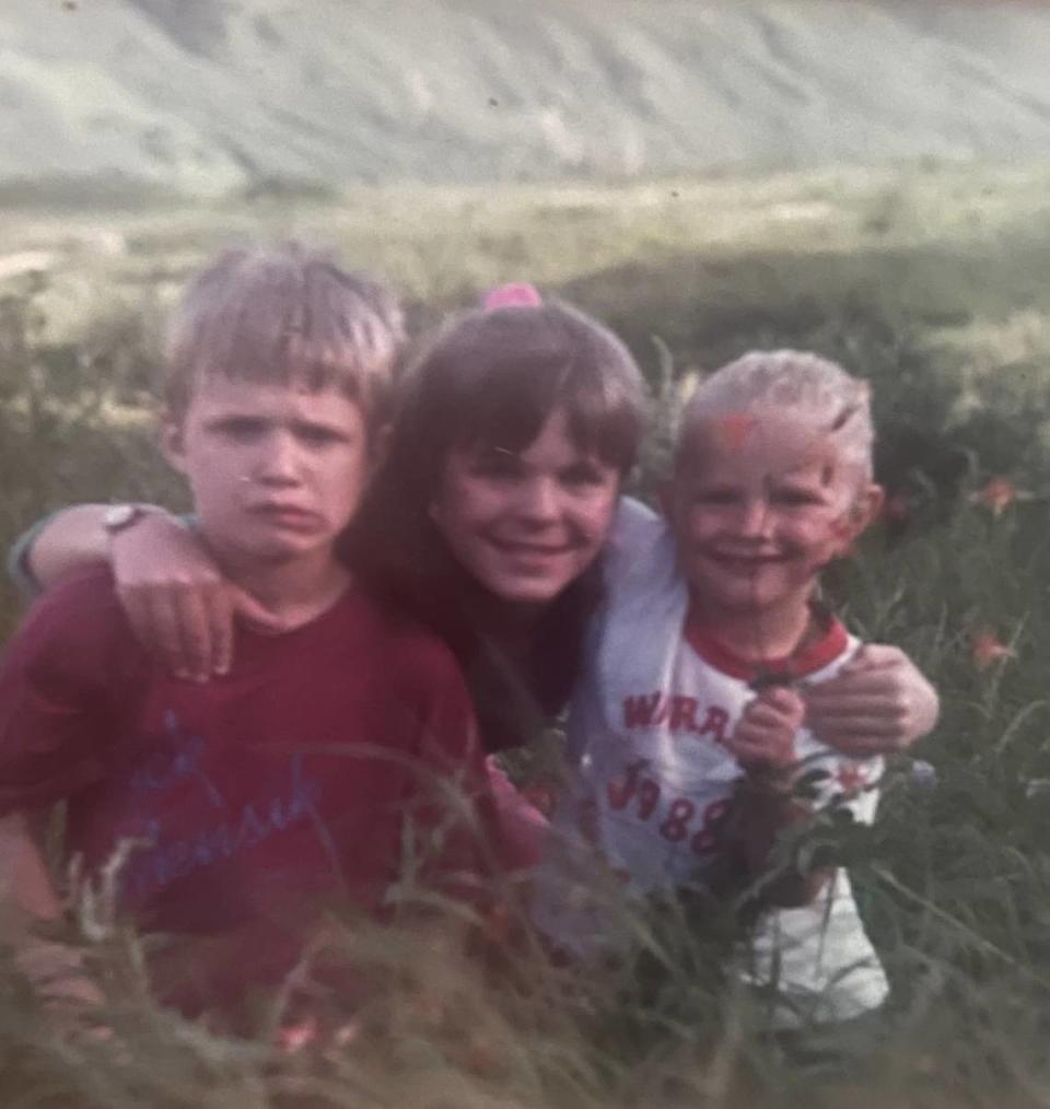 Ryan Everson, left, with his siblings Erin Swart and Noel Everson, in Alaska.