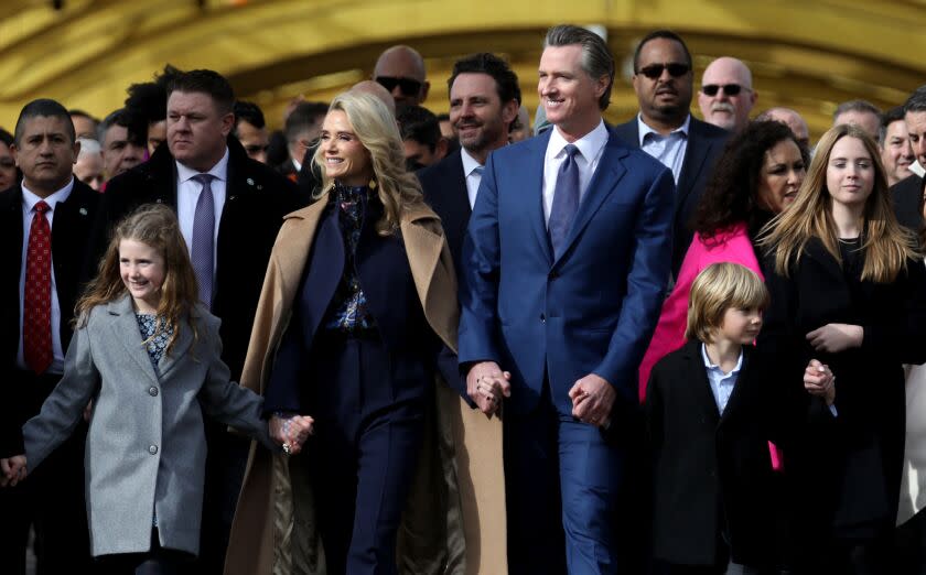 SACRAMENTO, CA - JANUARY 06: Governor Gavin Newsom in People's March on Tower Bridge during inauguration ceremony for a second term in downtown on Friday, Jan. 6, 2023 in Sacramento, CA. (Gary Coronado / Los Angeles Times)