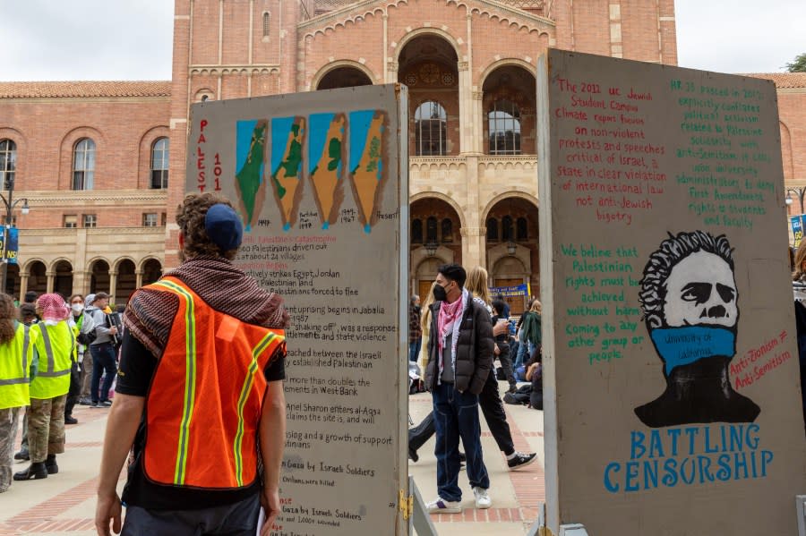 LOS ANGELES, CALIFORNIA – APRIL 25: A student encampment protest at the University of California, Los Angeles in solidarity with Palestinian people, in Los Angeles, California, United States on April 25, 2024. (Photo by Grace Yoon/Anadolu via Getty Images)